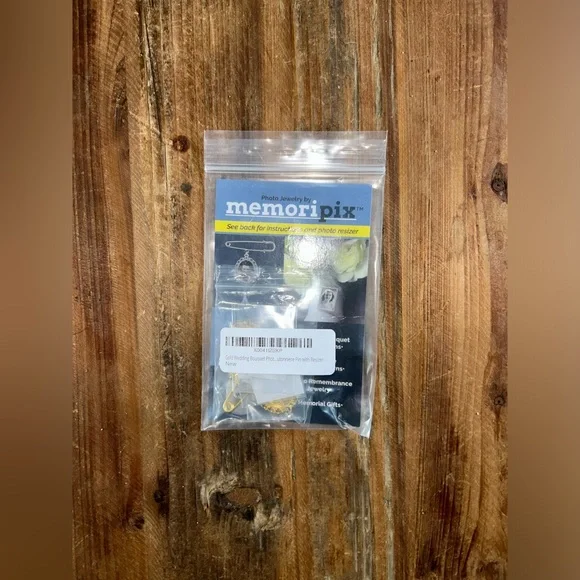 Wedding Bouquet Picture Frames, gold vintage inspired - Picture 5 of 7